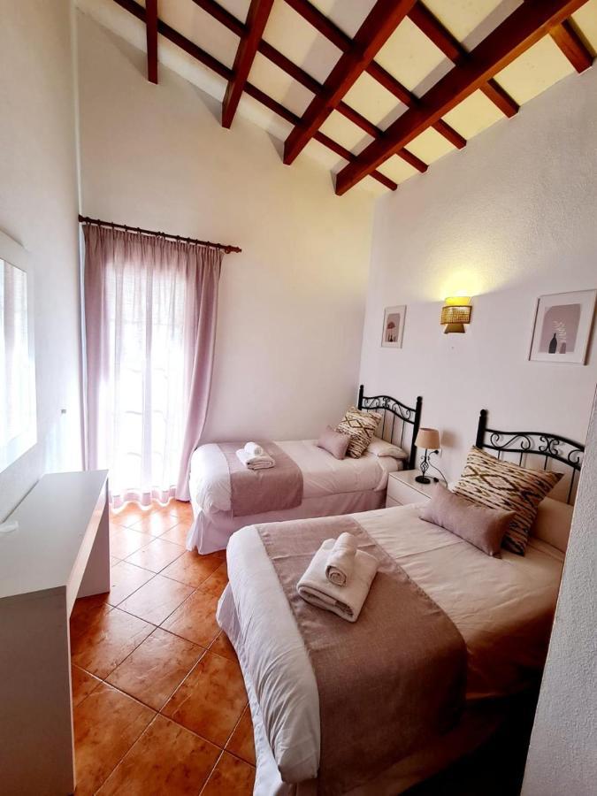 Villas El Pinar Cala'N Blanes  Bagian luar foto