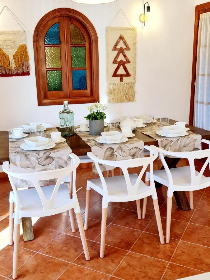 Villas El Pinar Cala'N Blanes  Bagian luar foto